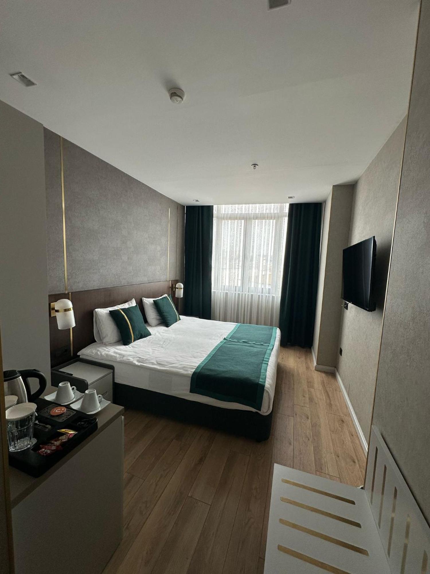 Costera Hotel 4*